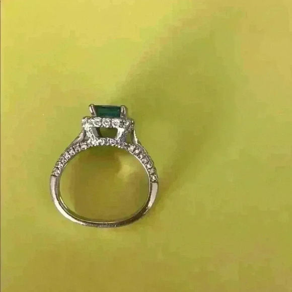 Princess Cut Fancy Blue Diamond Engagement Ring - Picture 5 of 6